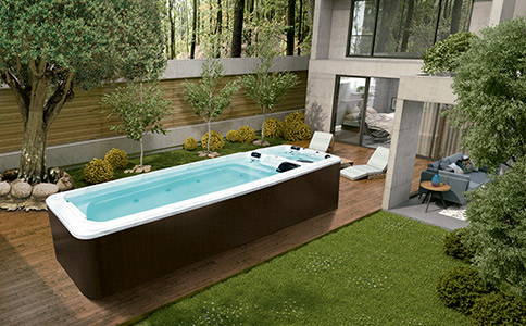 無邊際游泳池設(shè)備五大特點