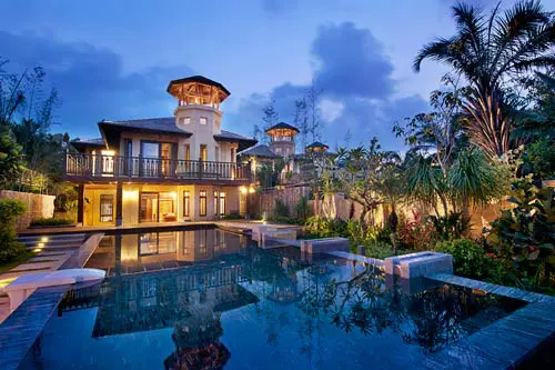 私人別墅游泳池到底有什么特點(diǎn)？